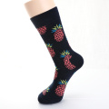 China Manufacture Fruit Pattern Crew Meias engraçadas meias masculinas